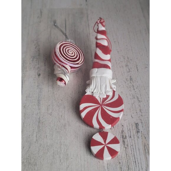Peppermint candy swirl Santa Claus ornament Xmas set - Picture 5 of 5